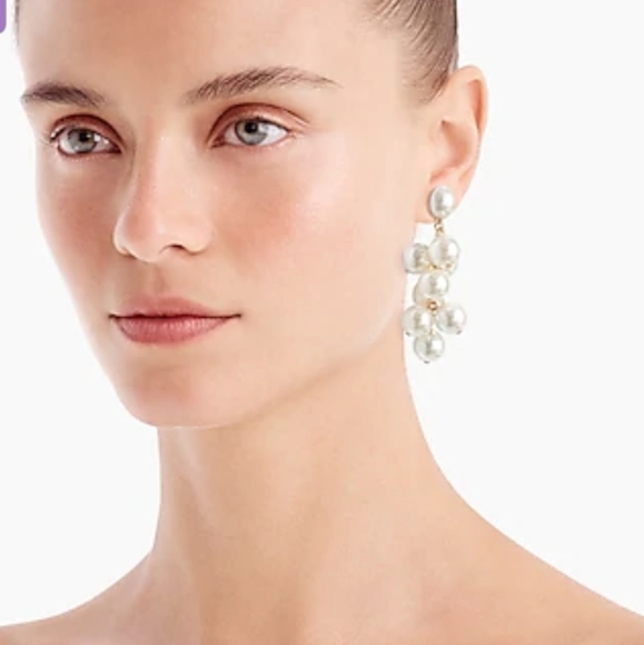 COPY - J crew pearl earrings - Picture 2 of 3